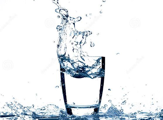 白开水 白开水,矿泉水